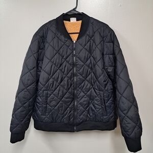 Vintage Womens XL Black Quilted Puffer Zip Up Jacket.